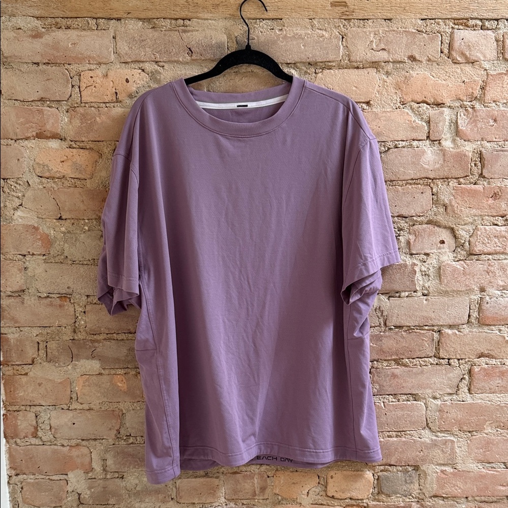 Vent Tech Lavender Lululemon Tee for Men